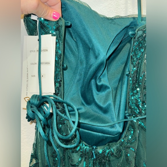 PromGirl Statement-Back Long Sequin Prom Dress - Picture 6 of 8